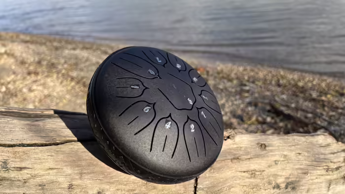 Handpan - Kicsi handpan2  <div style="font-size: 1rem;">Gyönyörű hangja mindenkit elvarázsol. Két dar 
