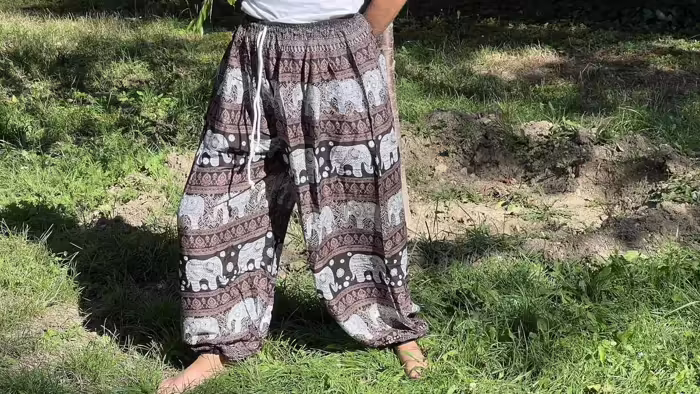 Thai női nadrágok - Thai női jázmin nadrág - Barna fekete elefántos  <span style="font-size: 1rem;">Thaif&ouml;ldről &eacute;rkezett J&aacute;zm 