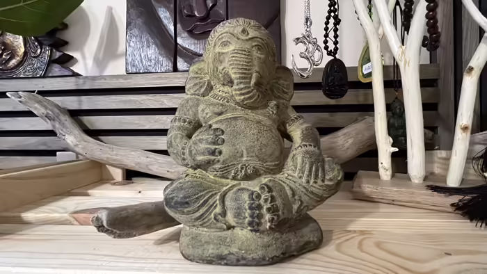 Ganésa szobrok - Ganesha kő szor   <span style="font-size: 1rem;">Ganesha, más néven Ganapati, a bölcsesség és 