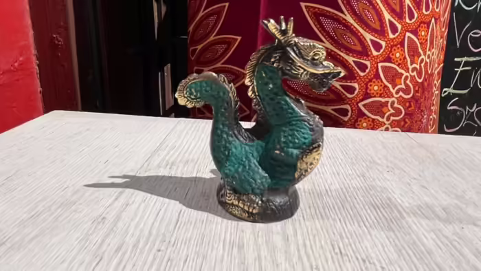 Réz szobrok - Balinéz bronz sárkány  K&uuml;l&ouml;nleges, balin&eacute;z bronz s&aacute;rk&aacute;ny szobor r&e 